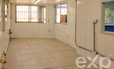 Local Comercial en Arriendo en uno norte esquina 5 1/2 poniente