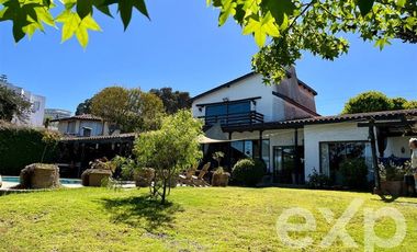 Casa en Arriendo en Avenida Las Golondrinas, Reñaca