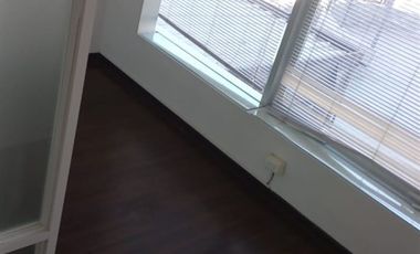 Oficina en Venta en Edificio Vieracocha