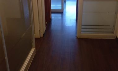 Oficina en Venta en Edificio Vieracocha