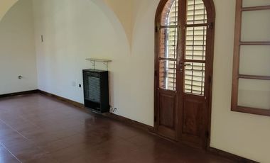 VENTA DE CASA BARRIO SOBERANIA NACIONAL CDAD MZA