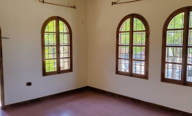 VENTA DE CASA BARRIO SOBERANIA NACIONAL CDAD MZA