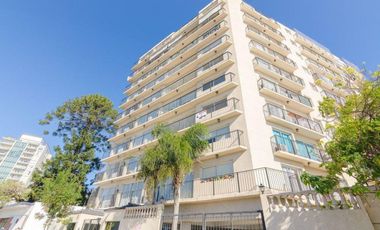 Venta Dpto 2 amb con 2 cocheras cub. Beccar