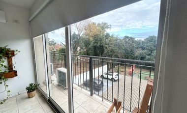 Venta Dpto 2 amb con 2 cocheras cub. Beccar