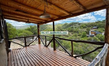 AT158. CUESTA BLANCA. CABAÑA DE TRONCO 2/3 PAX C/PILETA