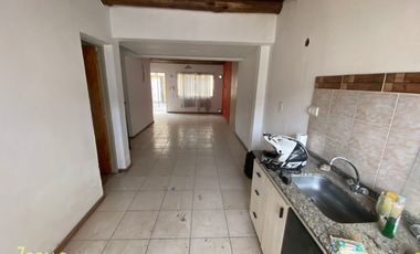 Departamento tipo dúplex en venta en Las Heras