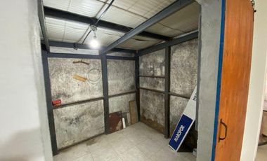 Casa en  venta B° 8 de agosto centenario