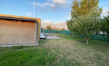 Casa en  venta B° 8 de agosto centenario