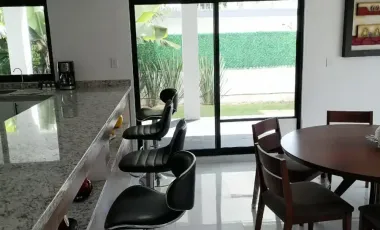 Casa en venta en Lomas de Cocoyoc, Atlatlahucan, Morelos