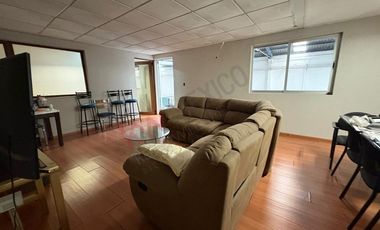 BODEGA CON OFICINAS EN AV SOLEDAD