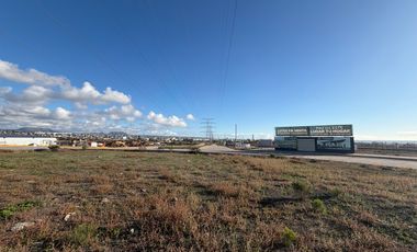 TERRENO EN VENTA EN ROSARITO A UN COSTADO DE SANTORINI