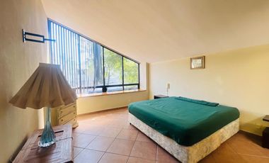 Casa de Lujo en Lomas Quebradas