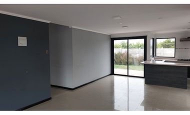 Arriendo Hermosa Parcela con casa en Quillota