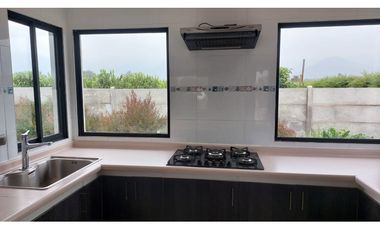 Arriendo Hermosa Parcela con casa en Quillota