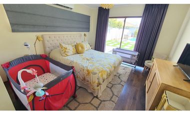 Venta casa 3D 3B y piscina Condominio Calle Larga