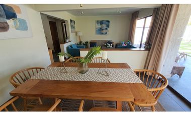 Venta casa 3D 3B y piscina Condominio Calle Larga