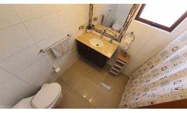 Venta casa 3D 3B y piscina Condominio Calle Larga