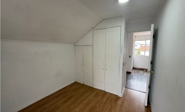 ARRIENDO - CASA COND. ALTO CURAUMA - 3D 3B 1E