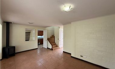 ARRIENDO - CASA COND. ALTO CURAUMA - 3D 3B 1E