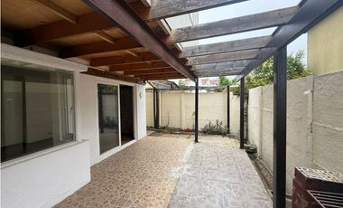 ARRIENDO - CASA COND. ALTO CURAUMA - 3D 3B 1E
