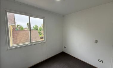 ARRIENDO - CASA COND. ALTO CURAUMA - 3D 3B 1E