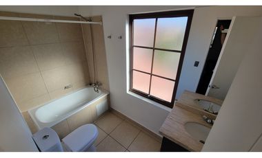 Venta casa San Esteban 4D 3B Cond. Alto San Esteban