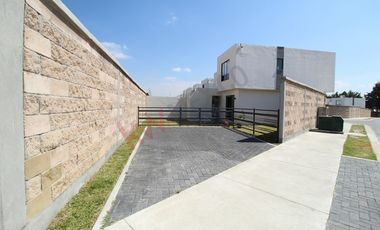 CASA EN VENTA | VILLAS DEL CAMPO, CALIMAYA | A ESTRENAR CON 2 RECAMÁRAS