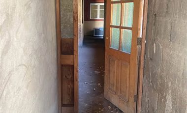 PROPIEDAD CON 2 LOCALES EN AVENIDA PRINCIPAL DE LA CALERA