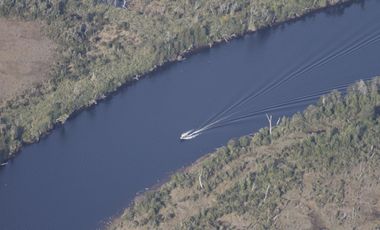 SE VENDE  CAMPO   DE 4900 HECTAREAS , EN ANCUD -CHILOE