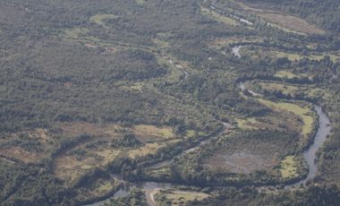SE VENDE  CAMPO   DE 4900 HECTAREAS , EN ANCUD -CHILOE