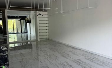 LOCAL EN VENTA EN EL URO