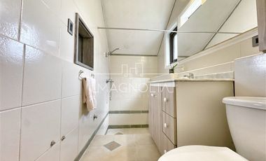 Casa en Arriendo en El Arrayan, Lo Barnechea