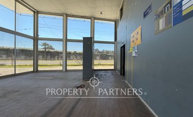Arriendo Local en esquina estratégica