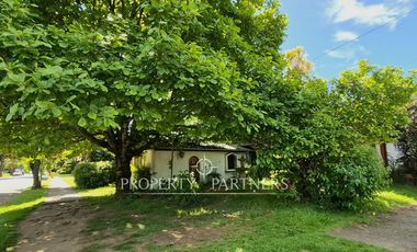 Casa Esquina en Isla Teja, Oportunidad Comercial