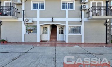 DEPTO EN PH 2 AMBIENTES EN CONDOMINIO CATEGORIA, 40m2, MUY LUMINOSO