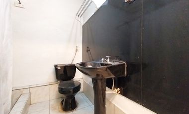 Local Comercial nuevo a la calle baño Arriendo Independencia