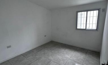 Casa a estrenar zona Newbery y Zanni