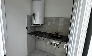 Casa a estrenar zona Newbery y Zanni