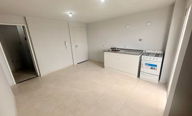 Venta Departamento 2 dos ambientes ciudadela financiación en pesos pozo