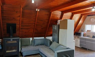 Venta de casa de 2 ambientes con pileta en Moreno