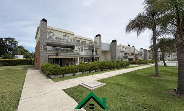 Departamento - 4 Ambientes con 2 cochera - Altos de Maschwitz - Edificio 5 