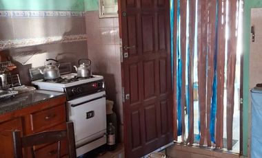 Casa a la venta en 12 de octubre al 1700- Goya