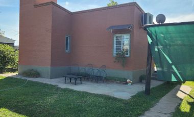 CASA QUINTA CON PARQUIZADO EN LAGOS DEL LEYES