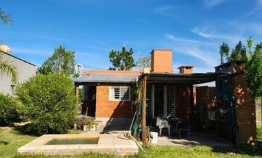 CASA QUINTA CON PARQUIZADO EN LAGOS DEL LEYES