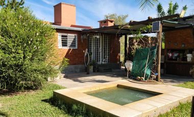 CASA QUINTA CON PARQUIZADO EN LAGOS DEL LEYES