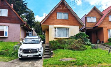 CASA CERCANA A COLEGIOS Y CLINICA EN BARRIO GERMANIA