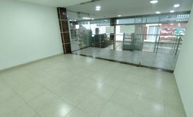 LOCAL EN ARRIENDO EN EL CENTRO/SANTA ROSA