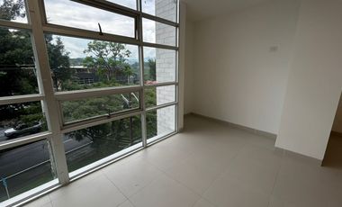 CONSULTORIO EN ARRIENDO EN AV 30 AGOSTO/PEREIRA