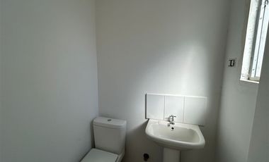 Local Comercial en Arriendo en El peumo con avenida Colina