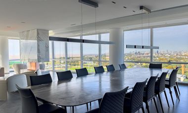 Alquiler tríplex de 4 dormitorios en suite con 3 cocheras - Vicente López